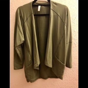 Lucy Cardigan - workout